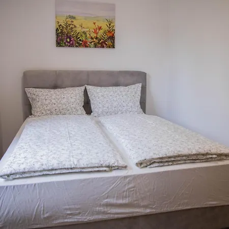 بيت ضيافة Ero يوبوسكي