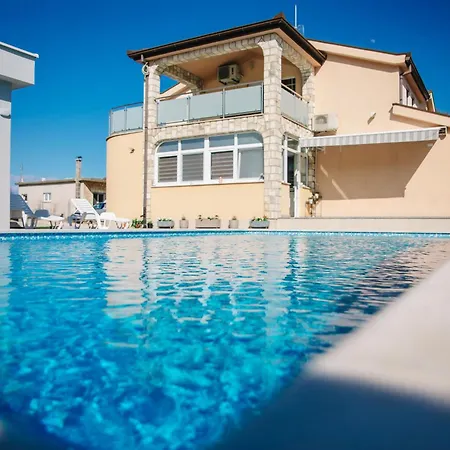 Ero Guest house *